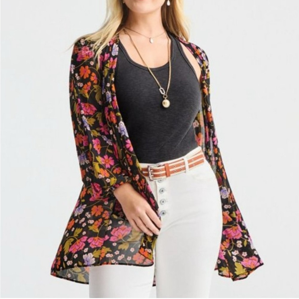 Cabi Black With Floral Kimono size Large